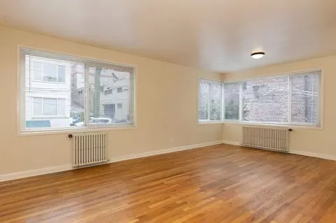 702 2nd Ave W, Seattle, WA 98119 photo 24