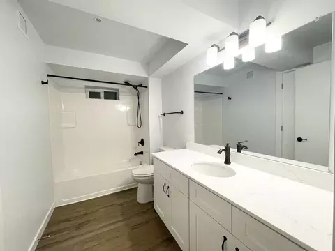 702 2nd Ave W, Seattle, WA 98119 photo 7