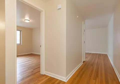 702 2nd Ave W, Seattle, WA 98119 photo 27