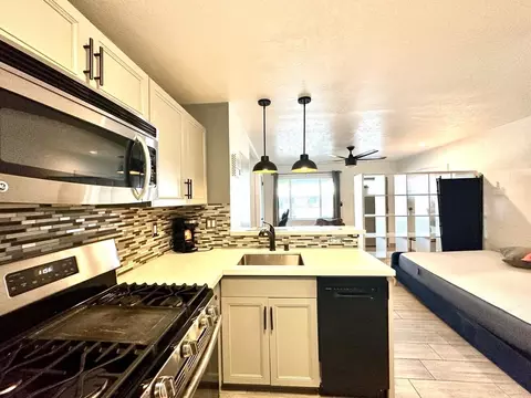 51 N Euclid Ave, Tucson, AZ 85719