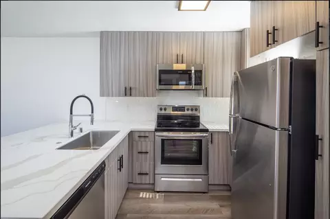 13524 Hilleary Pl, Poway, CA 92064