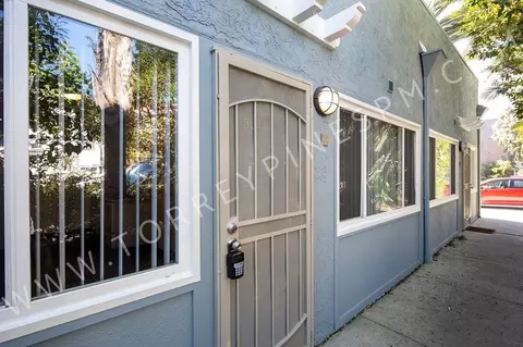 5024 Mission Blvd, San Diego, CA 92109
