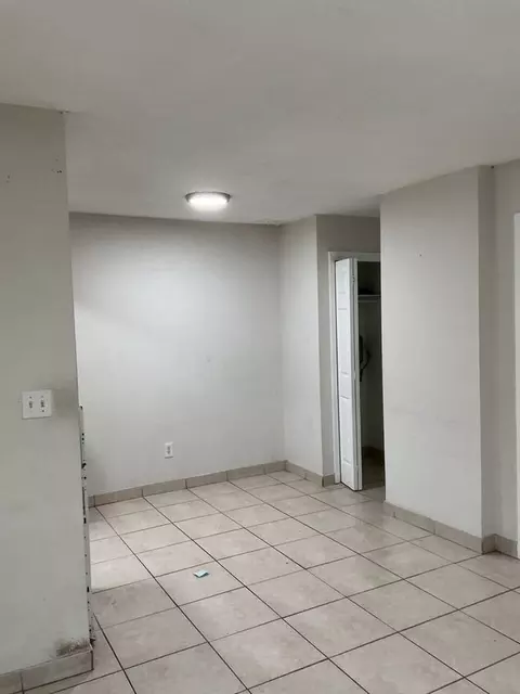 1101 N 22nd Ave, Hollywood, FL 33020