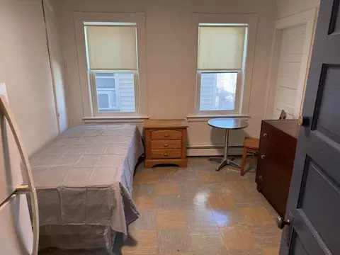 59 Tremont St, Lawrence, MA 01841