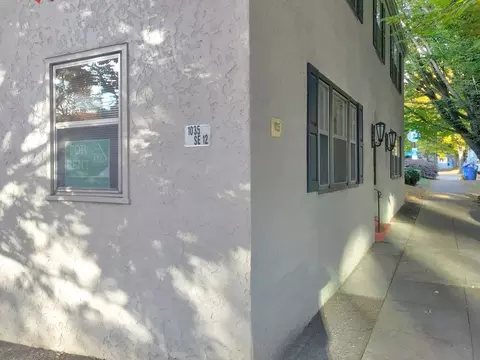 1035 SE 12th Ave, Portland, OR 97214