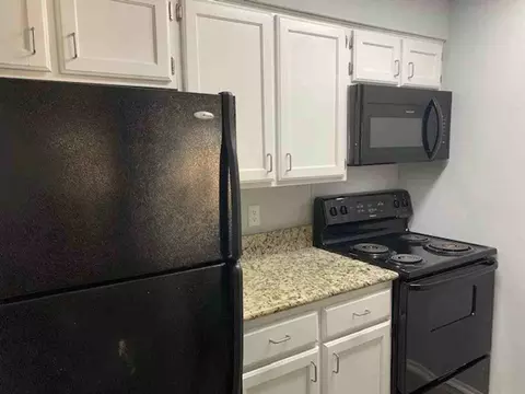 13101 E Loop 1604 N, Live Oak, TX 78233