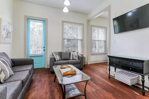 2209 Louisiana Ave, New Orleans, LA 70115