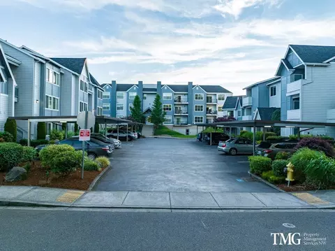 608 NE 86th St, Hazel Dell, WA 98665