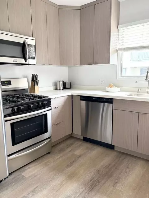 2727 Abbot Kinney Blvd, Los Angeles, CA 90291