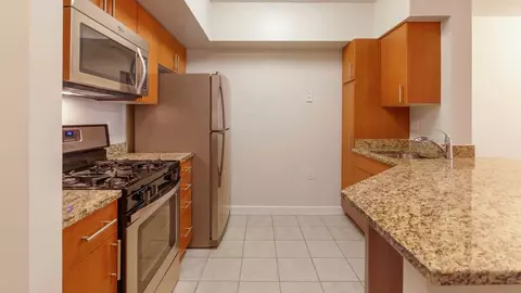 2400 M St NW, Washington, DC 20037 photo 8