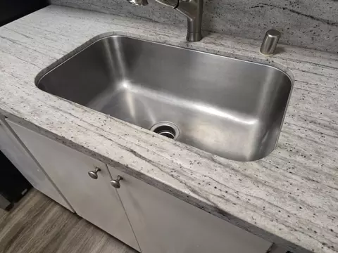 2300 G St, Sacramento, CA 95816