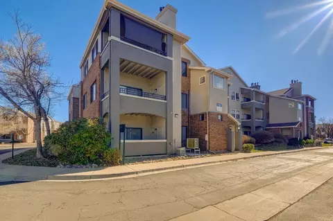 4500 S Monaco St, Denver, CO 80237 photo 42