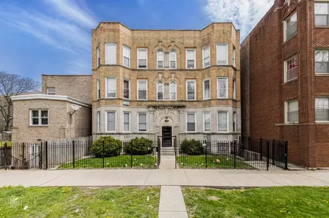 819 S Independence Blvd, Chicago, IL 60624