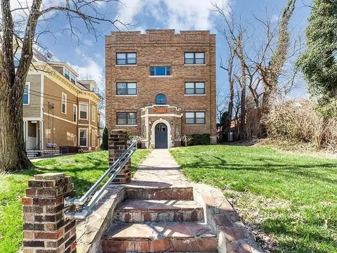 2315 Kemper Ln, Cincinnati, OH 45206