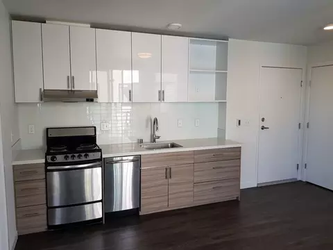 2302 E Denny Way, Seattle, WA 98122