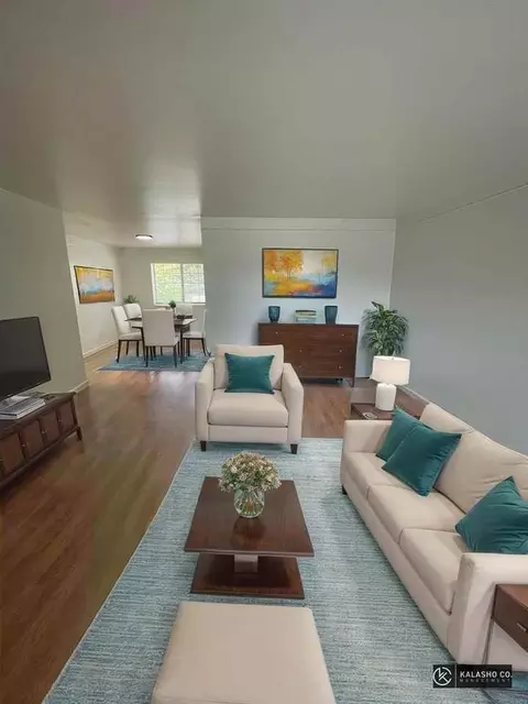 2101 E Maple Rd, Birmingham, MI 48009