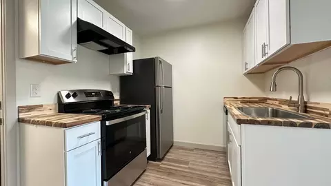 329 W 1st St, Bloomington, IN 47403
