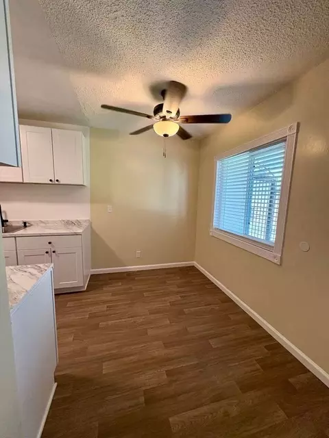 520 E Pleasant St, Long Beach, CA 90805