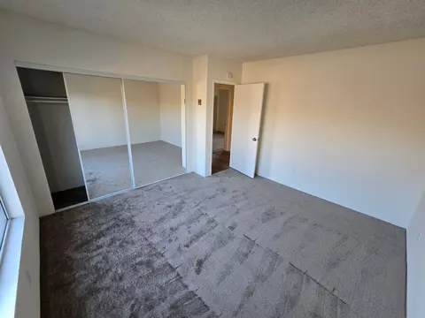 7474 Armstrong Pl, San Diego, CA 92111