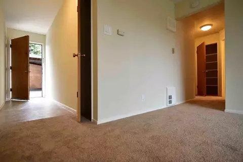2031 Shoreline Dr, Alameda, CA 94501 photo 6