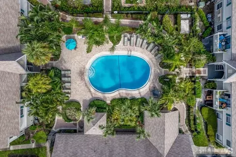 2540 Roy Hanna Dr S, Saint Petersburg, FL 33712