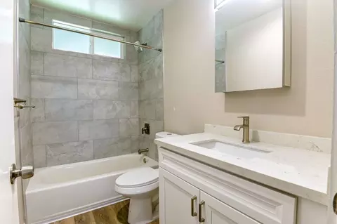 13221 Carriage Rd, Poway, CA 92064