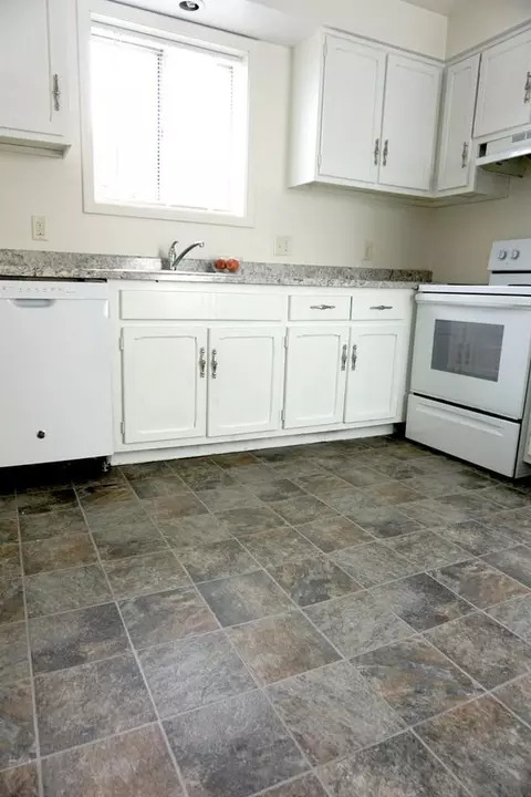 4740 S 83rd St, Omaha, NE 68127 photo 5