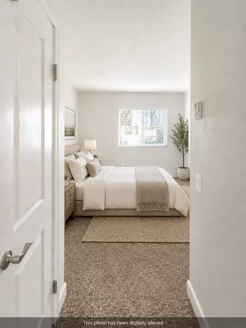3675 Barnard Dr, Oceanside, CA 92056
