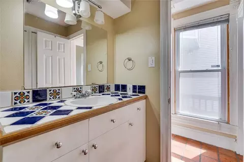 904 W 21st St, Austin, TX 78705 photo 32