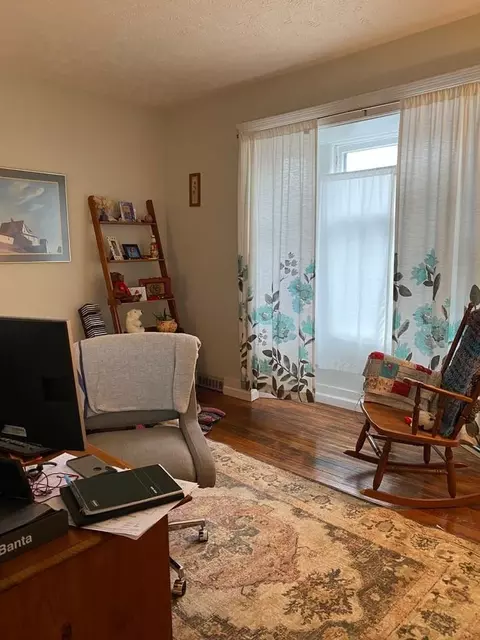 472 Park Ave, Rochester, NY 14607 photo 4