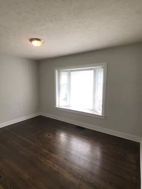 472 Park Ave, Rochester, NY 14607 photo 5