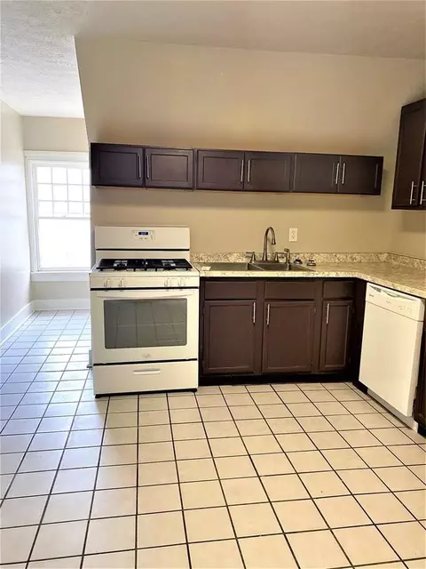 472 Park Ave, Rochester, NY 14607 photo 8