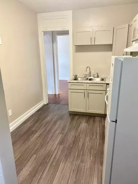 472 Park Ave, Rochester, NY 14607 photo 3