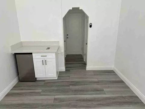 1352 S Union Ave, Los Angeles, CA 90015
