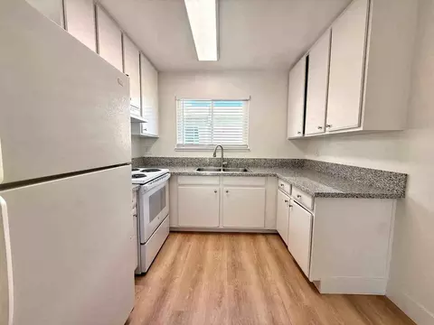 3680 3681 Cape Cod Ct, San Jose, CA 95117