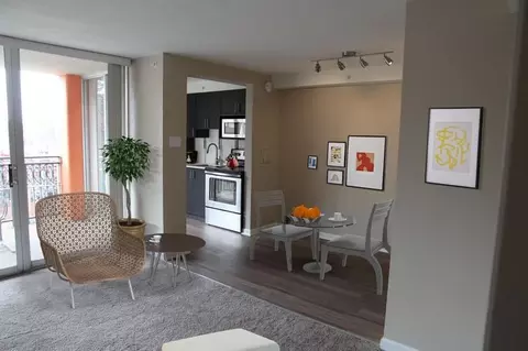 1000 N Grant St, Denver, CO 80203 photo 6