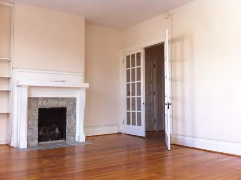 210 Woodland Ave, Lexington, KY 40502