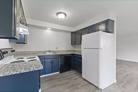 10325 NE Hancock St, Portland, OR 97220