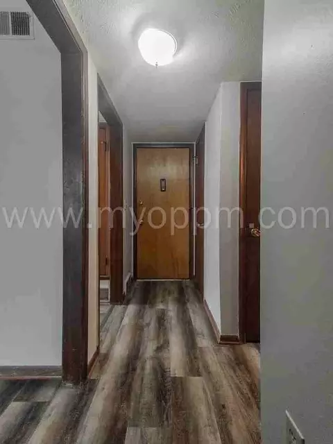 1016 N 47th Ave, Omaha, NE 68132