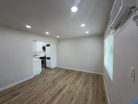 441 W Spazier Ave, Burbank, CA 91506