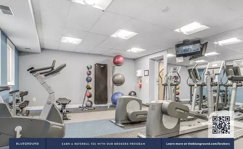 1650 Avon Pl NW, Washington, DC 20007 photo 18