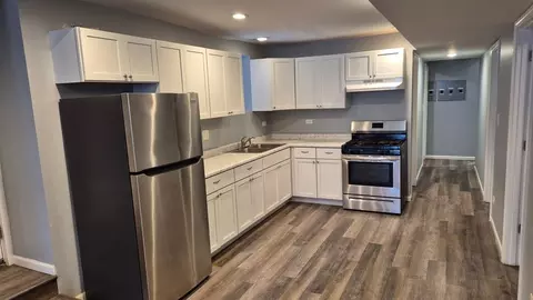 4730 N Saint Louis Ave, Chicago, IL 60625