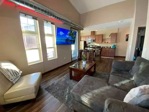 1880 Old Hudson Rd, Saint Paul, MN 55119