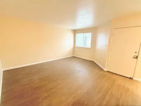 509 Vancouver Rd SE, Rio Rancho, NM 87124