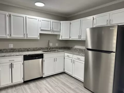 4917 Pebble Beach Dr, Raleigh, NC 27616