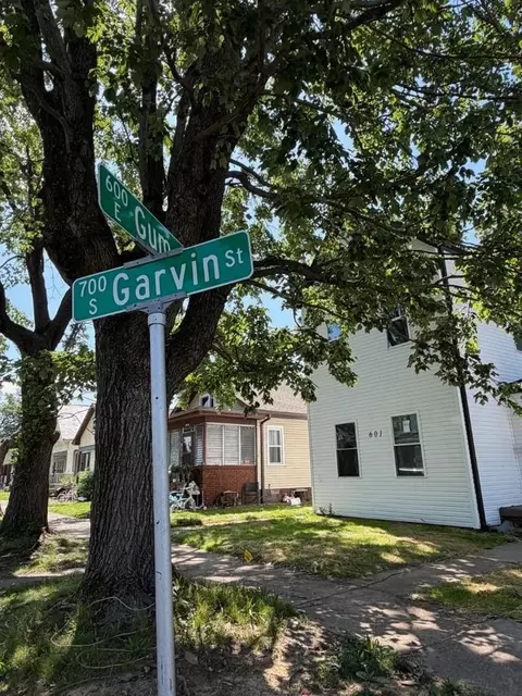 601 E Gum St, Evansville, IN 47713 photo 12