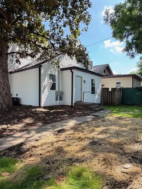 601 E Gum St, Evansville, IN 47713 photo 13