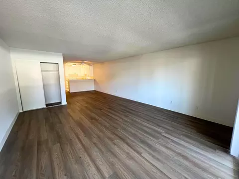 25930 Rolling Hills Rd, Torrance, CA 90505