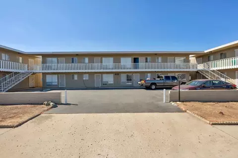 633 E Park Ave, El Cajon, CA 92020