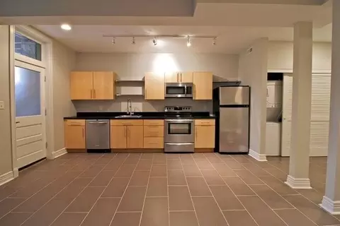 4065 W Pine Blvd, Saint Louis, MO 63108